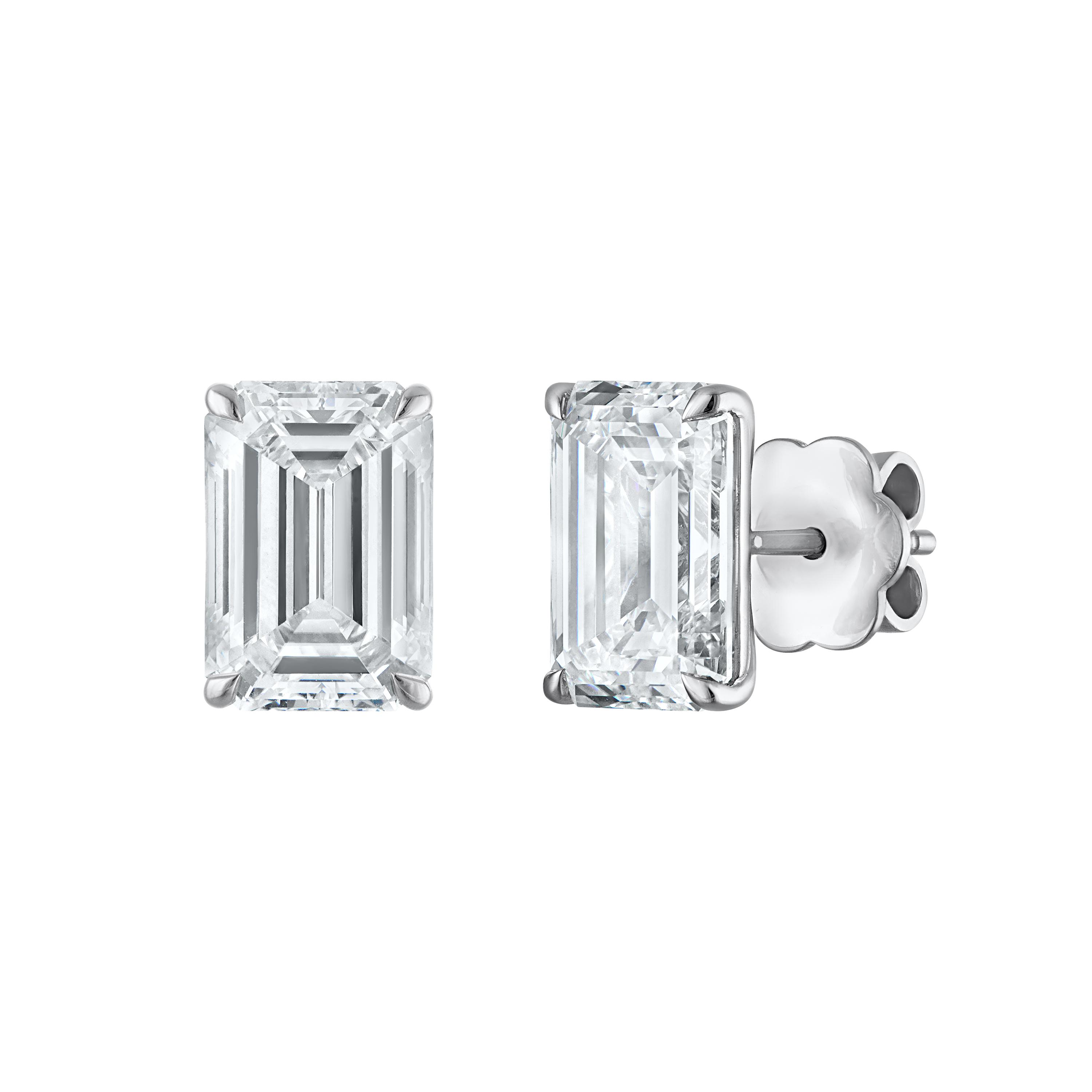 Emerald shape studs - 6 carats