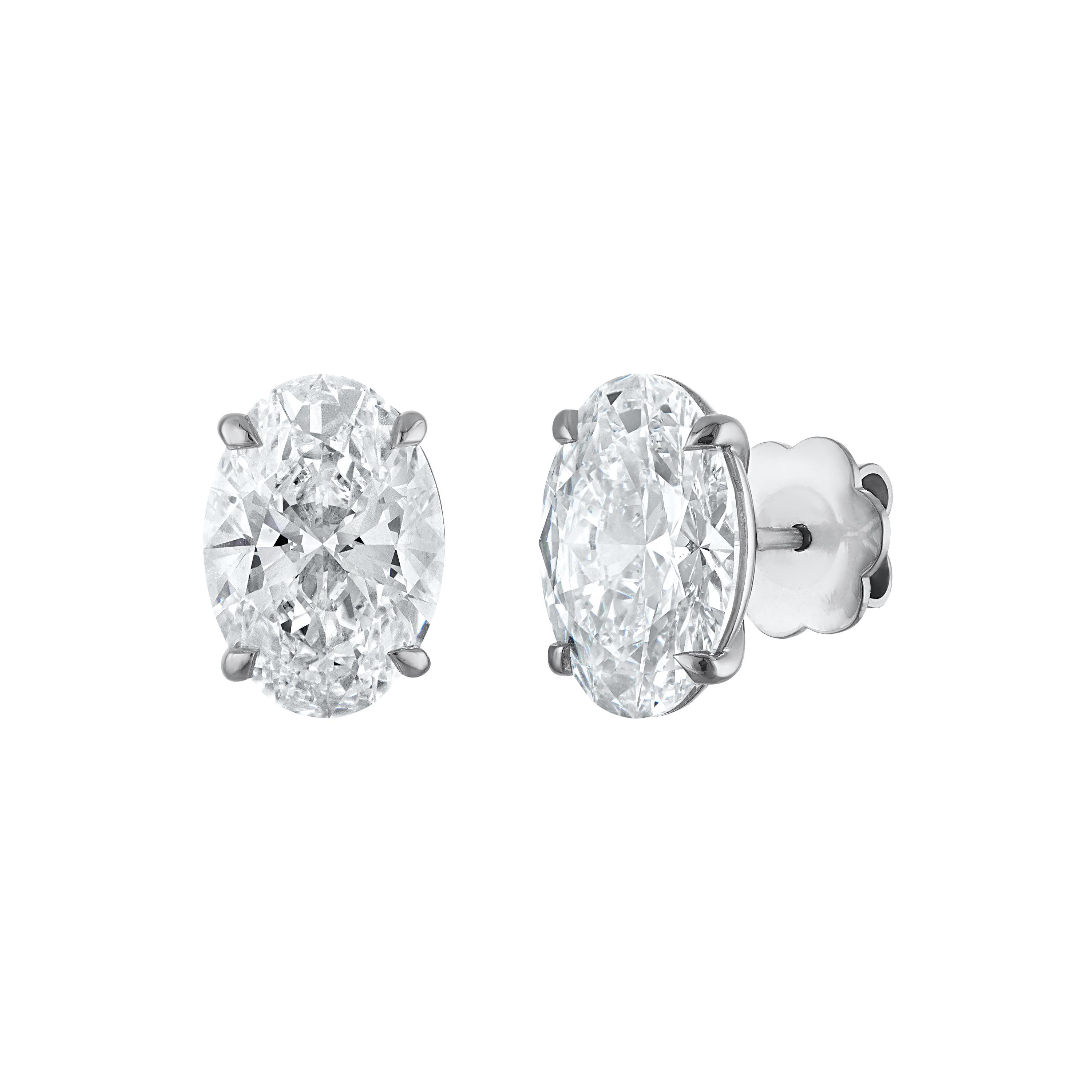 Oval Shape Studs - 10 Carats